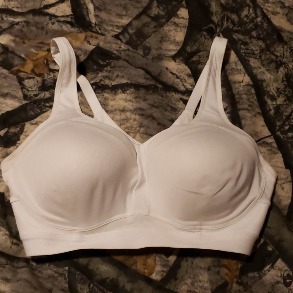 Champion, underwire sports bra